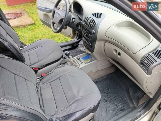 Серый ВАЗ 1119 Калина, объемом двигателя 1.6 л и пробегом 68 тыс. км за 2900 $, фото 2 на Automoto.ua