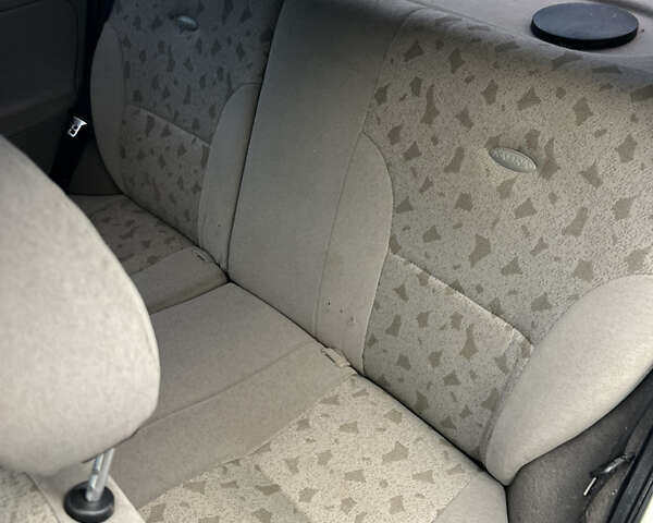 Серый ВАЗ 1119 Калина, объемом двигателя 1.6 л и пробегом 60 тыс. км за 2250 $, фото 14 на Automoto.ua