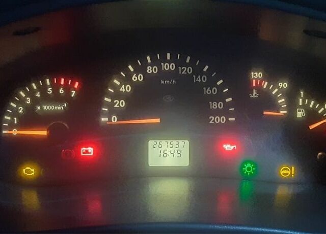 Серый ВАЗ 1119 Калина, объемом двигателя 1.6 л и пробегом 273 тыс. км за 1900 $, фото 7 на Automoto.ua