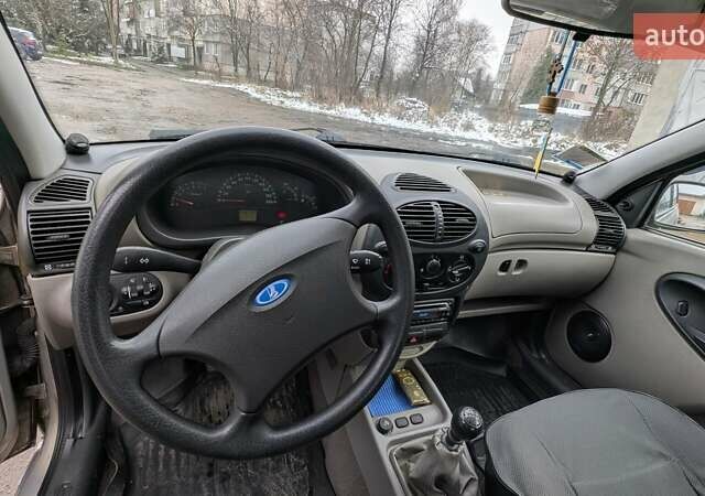 Серый ВАЗ 1119 Калина, объемом двигателя 1.6 л и пробегом 68 тыс. км за 2900 $, фото 5 на Automoto.ua