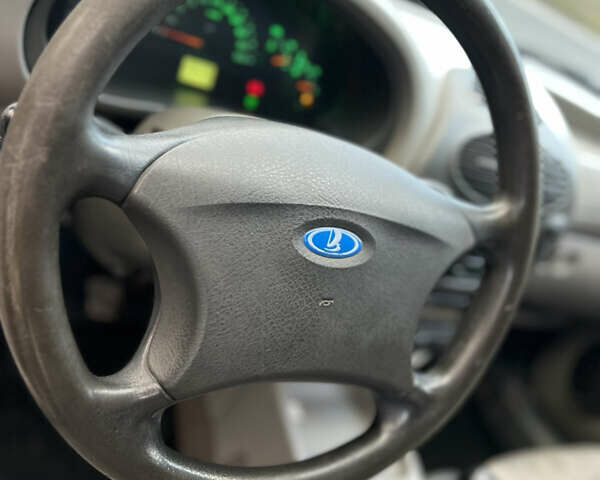 Серый ВАЗ 1119 Калина, объемом двигателя 1.6 л и пробегом 60 тыс. км за 2250 $, фото 13 на Automoto.ua