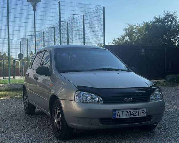 Сірий ВАЗ 1119 Калина, об'ємом двигуна 1.4 л та пробігом 175 тис. км за 2800 $, фото 1 на Automoto.ua