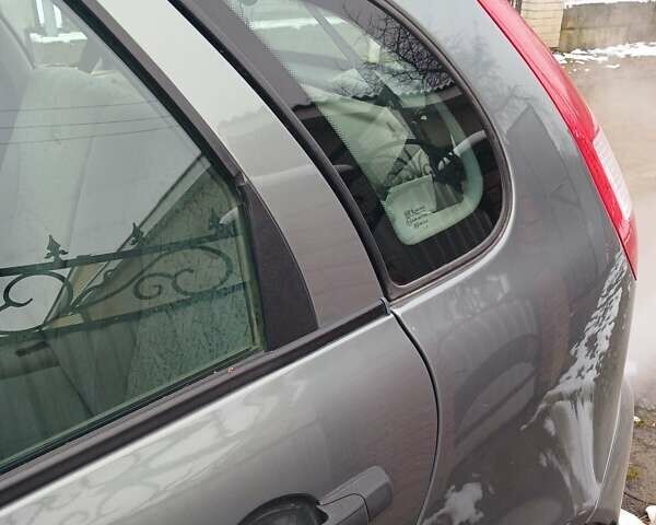 Серый ВАЗ 1119 Калина, объемом двигателя 1.6 л и пробегом 118 тыс. км за 2500 $, фото 2 на Automoto.ua