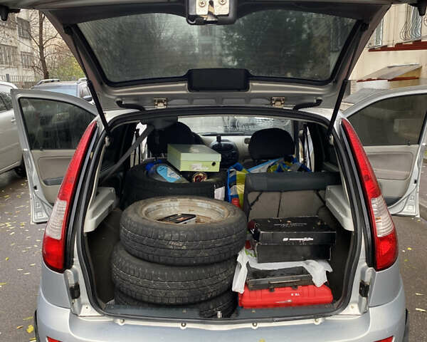 Серый ВАЗ 1119 Калина, объемом двигателя 1.39 л и пробегом 90 тыс. км за 2300 $, фото 8 на Automoto.ua