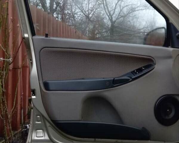 Серый ВАЗ 1119 Калина, объемом двигателя 1.6 л и пробегом 132 тыс. км за 1499 $, фото 5 на Automoto.ua