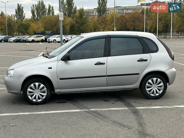 Серый ВАЗ 1119 Калина, объемом двигателя 1.6 л и пробегом 210 тыс. км за 1800 $, фото 3 на Automoto.ua