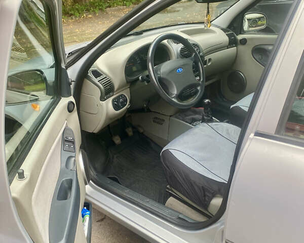 Серый ВАЗ 1119 Калина, объемом двигателя 1.4 л и пробегом 48 тыс. км за 2990 $, фото 9 на Automoto.ua