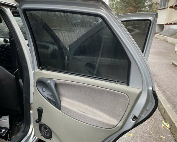 Серый ВАЗ 1119 Калина, объемом двигателя 1.39 л и пробегом 90 тыс. км за 2300 $, фото 5 на Automoto.ua