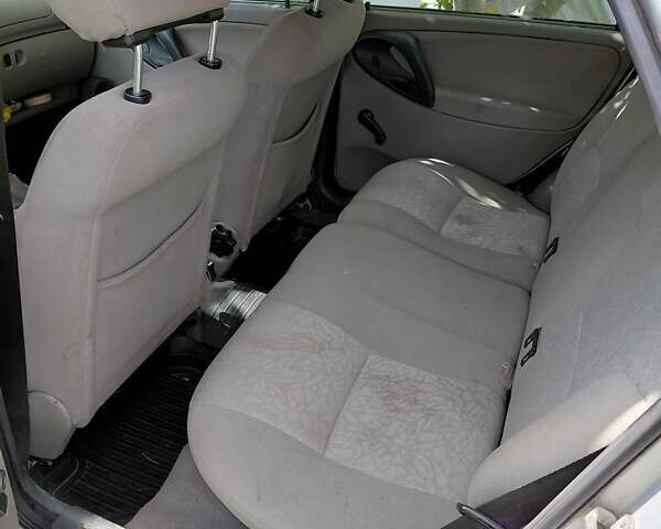 Сірий ВАЗ 1119 Калина, об'ємом двигуна 1.39 л та пробігом 205 тис. км за 3000 $, фото 1 на Automoto.ua