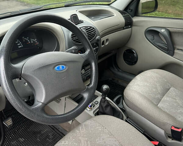 Серый ВАЗ 1119 Калина, объемом двигателя 1.39 л и пробегом 90 тыс. км за 2700 $, фото 6 на Automoto.ua