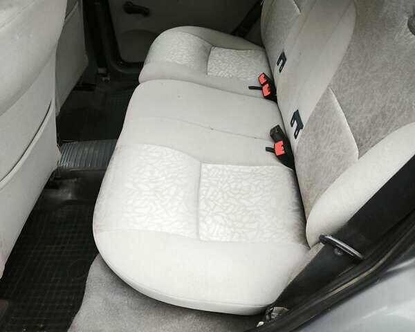 Сірий ВАЗ 1119 Калина, об'ємом двигуна 1.6 л та пробігом 105 тис. км за 2650 $, фото 16 на Automoto.ua