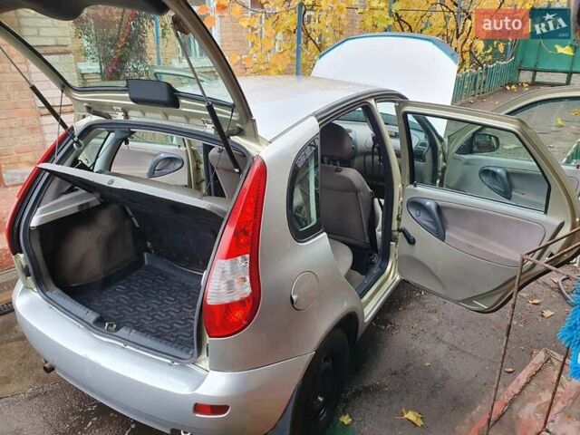 Сірий ВАЗ 1119 Калина, об'ємом двигуна 1.6 л та пробігом 136 тис. км за 3000 $, фото 8 на Automoto.ua