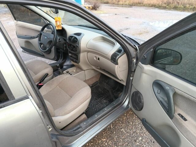 Серый ВАЗ 1119 Калина, объемом двигателя 1.6 л и пробегом 73 тыс. км за 2500 $, фото 4 на Automoto.ua