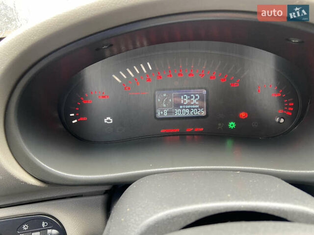 Серый ВАЗ 1119 Калина, объемом двигателя 1.39 л и пробегом 220 тыс. км за 2500 $, фото 20 на Automoto.ua
