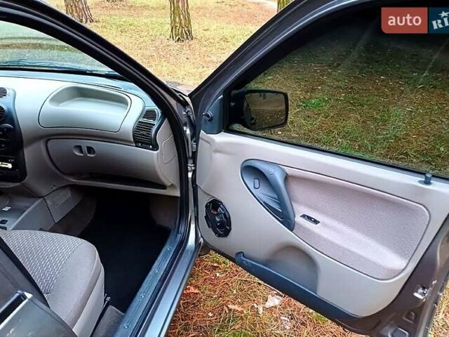 Серый ВАЗ 1119 Калина, объемом двигателя 1.6 л и пробегом 116 тыс. км за 3500 $, фото 4 на Automoto.ua