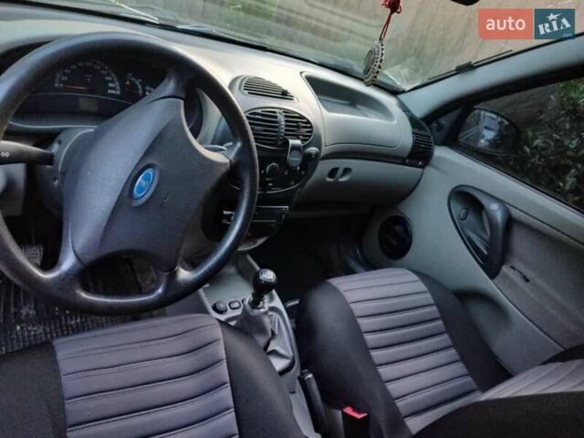 Синій ВАЗ 1119 Калина, об'ємом двигуна 1.39 л та пробігом 100 тис. км за 2200 $, фото 5 на Automoto.ua