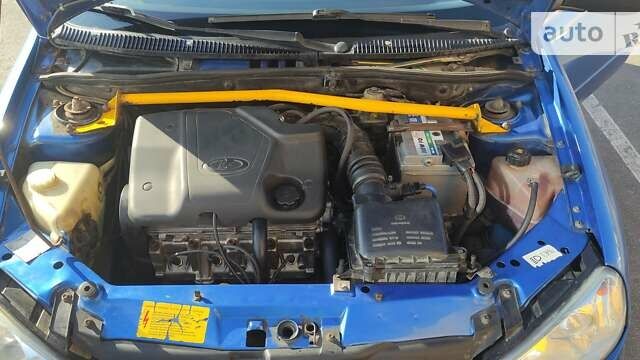 Синій ВАЗ 1119 Калина, об'ємом двигуна 1.6 л та пробігом 228 тис. км за 2300 $, фото 6 на Automoto.ua