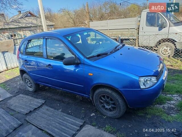 Синий ВАЗ 1119 Калина, объемом двигателя 1.6 л и пробегом 256 тыс. км за 2600 $, фото 2 на Automoto.ua