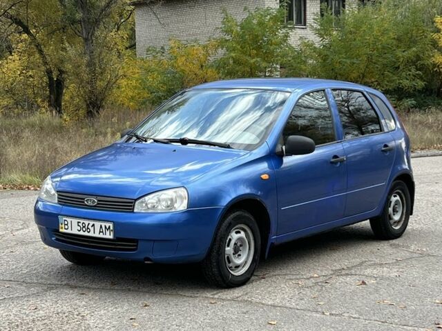 Синій ВАЗ 1119 Калина, об'ємом двигуна 1.6 л та пробігом 195 тис. км за 1700 $, фото 1 на Automoto.ua