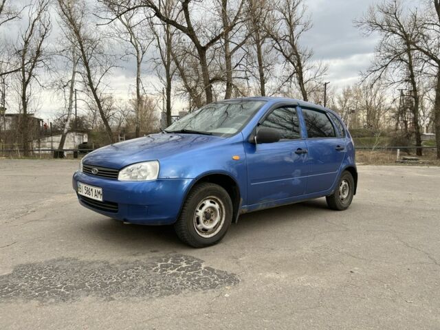 Синий ВАЗ 1119 Калина, объемом двигателя 1.6 л и пробегом 185 тыс. км за 1800 $, фото 1 на Automoto.ua