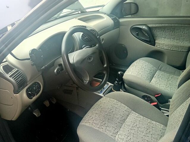 Синий ВАЗ 1119 Калина, объемом двигателя 1.6 л и пробегом 123 тыс. км за 1700 $, фото 4 на Automoto.ua