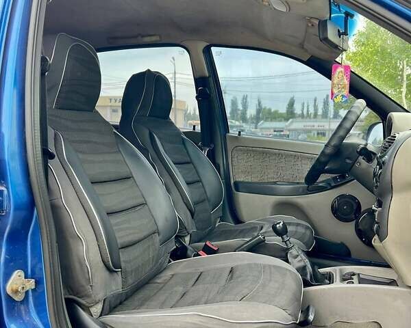 Синій ВАЗ 1119 Калина, об'ємом двигуна 1.6 л та пробігом 273 тис. км за 2499 $, фото 8 на Automoto.ua