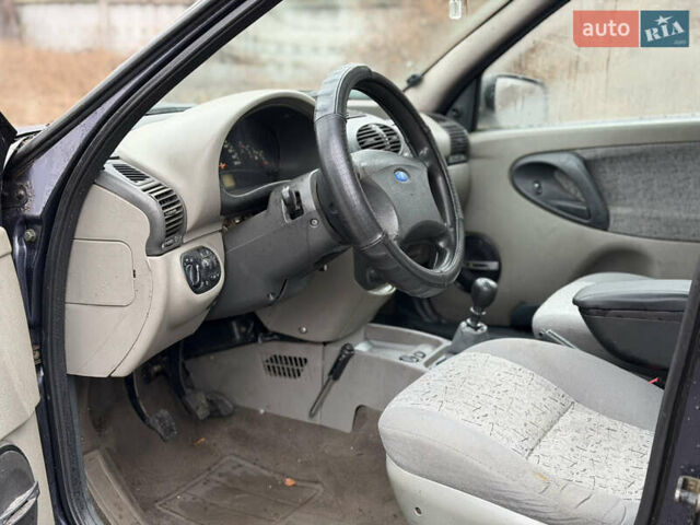 Синий ВАЗ 1119 Калина, объемом двигателя 1.6 л и пробегом 144 тыс. км за 1500 $, фото 4 на Automoto.ua