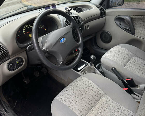 Синий ВАЗ 1119 Калина, объемом двигателя 1.6 л и пробегом 176 тыс. км за 1900 $, фото 6 на Automoto.ua