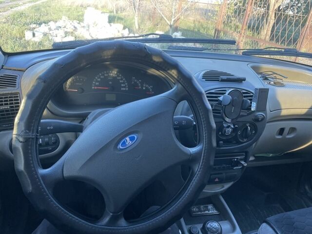 Синій ВАЗ 1119 Калина, об'ємом двигуна 1.6 л та пробігом 138 тис. км за 2500 $, фото 9 на Automoto.ua