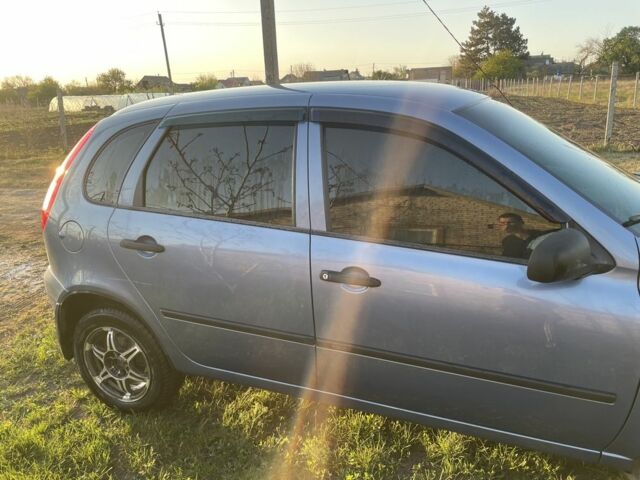 Синій ВАЗ 1119 Калина, об'ємом двигуна 1.6 л та пробігом 138 тис. км за 2500 $, фото 4 на Automoto.ua