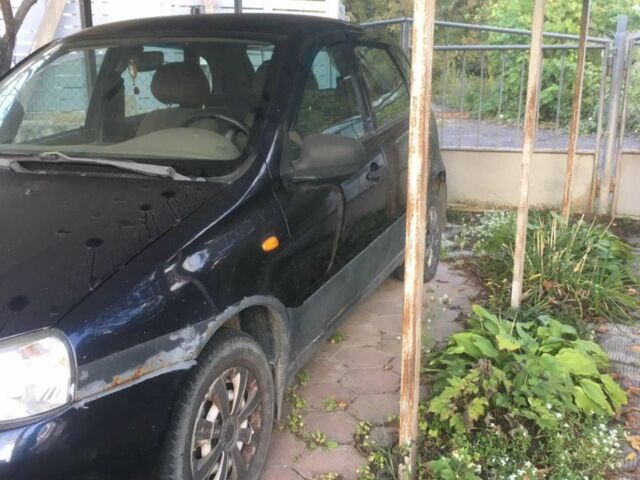Синій ВАЗ 1119 Калина, об'ємом двигуна 1.6 л та пробігом 144 тис. км за 1750 $, фото 1 на Automoto.ua
