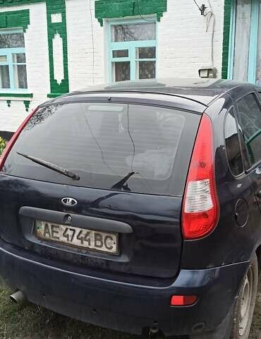 Синий ВАЗ 1119 Калина, объемом двигателя 1.6 л и пробегом 250 тыс. км за 2200 $, фото 2 на Automoto.ua