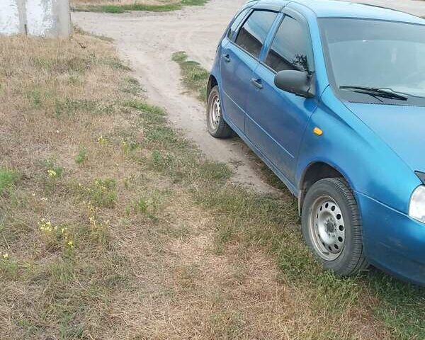 Синий ВАЗ 1119 Калина, объемом двигателя 1.6 л и пробегом 200 тыс. км за 2000 $, фото 2 на Automoto.ua