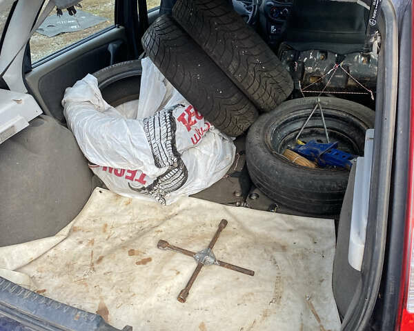 Синій ВАЗ 1119 Калина, об'ємом двигуна 1.39 л та пробігом 100 тис. км за 1431 $, фото 8 на Automoto.ua