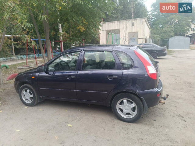 Синій ВАЗ 1119 Калина, об'ємом двигуна 1.6 л та пробігом 200 тис. км за 2300 $, фото 4 на Automoto.ua