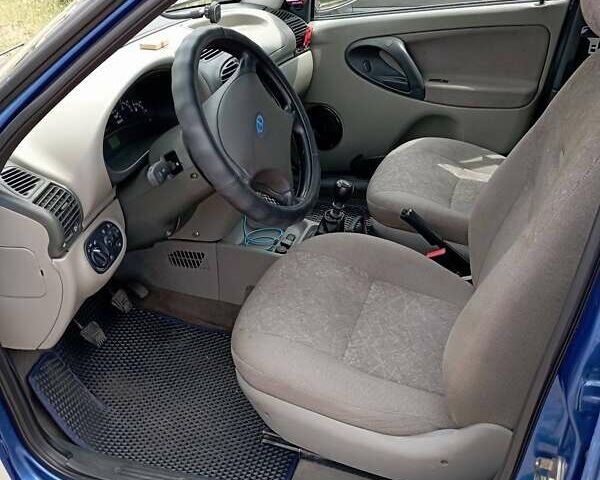 Синій ВАЗ 1119 Калина, об'ємом двигуна 1.6 л та пробігом 178 тис. км за 2500 $, фото 6 на Automoto.ua