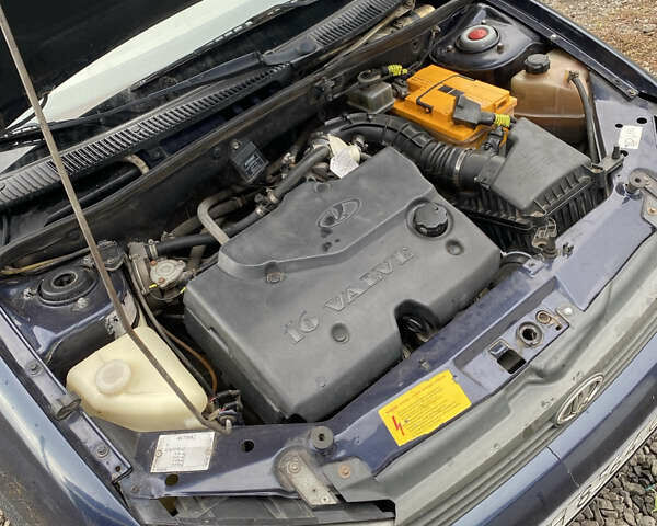 Синій ВАЗ 1119 Калина, об'ємом двигуна 1.39 л та пробігом 100 тис. км за 1431 $, фото 5 на Automoto.ua