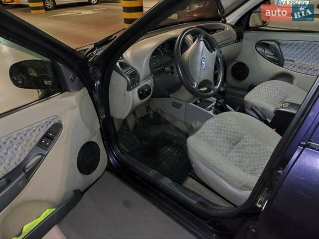 Синій ВАЗ 1119 Калина, об'ємом двигуна 1.6 л та пробігом 196 тис. км за 2500 $, фото 6 на Automoto.ua