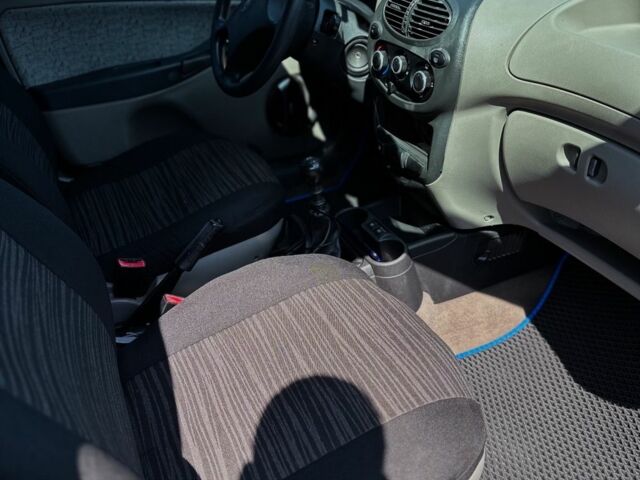 Синий ВАЗ 1119 Калина, объемом двигателя 1.6 л и пробегом 122 тыс. км за 2399 $, фото 6 на Automoto.ua