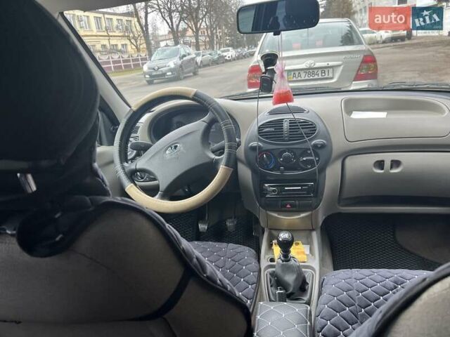 Синий ВАЗ 1119 Калина, объемом двигателя 1.39 л и пробегом 135 тыс. км за 2000 $, фото 5 на Automoto.ua