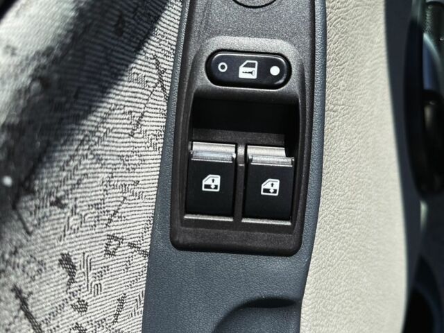 Синий ВАЗ 1119 Калина, объемом двигателя 1.6 л и пробегом 122 тыс. км за 2399 $, фото 11 на Automoto.ua