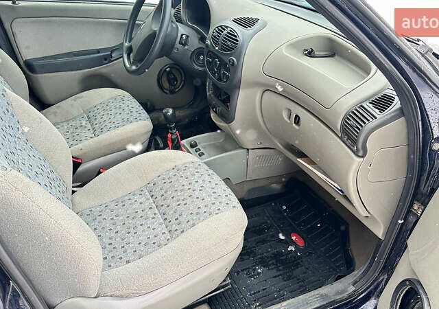 Синій ВАЗ 1119 Калина, об'ємом двигуна 1.39 л та пробігом 52 тис. км за 999 $, фото 9 на Automoto.ua