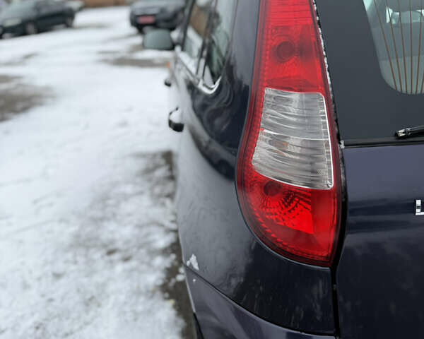 Синій ВАЗ 1119 Калина, об'ємом двигуна 1.6 л та пробігом 125 тис. км за 2650 $, фото 12 на Automoto.ua