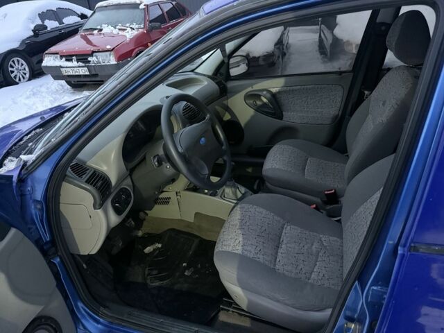 Синий ВАЗ 1119 Калина, объемом двигателя 1.6 л и пробегом 200 тыс. км за 999 $, фото 11 на Automoto.ua