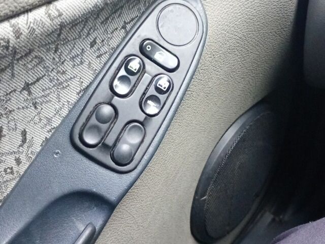 ВАЗ 1119 Калина 2007 в Киеве на Automoto.ua Синий ВАЗ 1119 Калина, объемом двигателя 1.6 л и пробегом 177 тыс. км за 1600 $, фото 4 на Automoto.ua