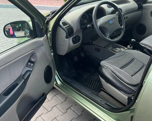 Зелений ВАЗ 1119 Калина, об'ємом двигуна 1.39 л та пробігом 9 тис. км за 4350 $, фото 5 на Automoto.ua