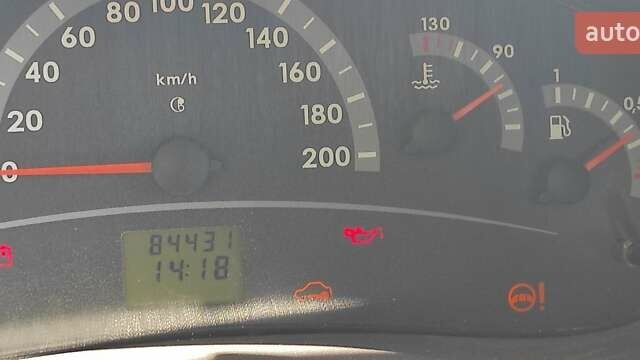 Зелений ВАЗ 1119 Калина, об'ємом двигуна 1.39 л та пробігом 84 тис. км за 2906 $, фото 3 на Automoto.ua