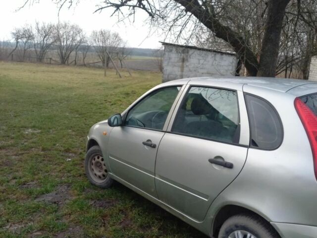 Зелений ВАЗ 1119 Калина, об'ємом двигуна 1.4 л та пробігом 130 тис. км за 1700 $, фото 3 на Automoto.ua