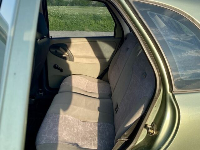 Зелений ВАЗ 1119 Калина, об'ємом двигуна 1.4 л та пробігом 300 тис. км за 1700 $, фото 7 на Automoto.ua