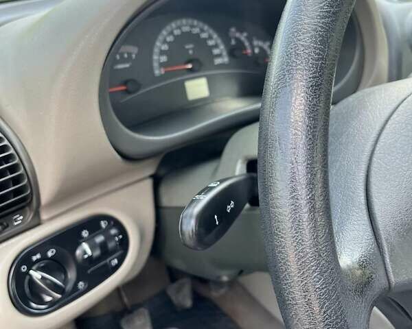 Зелений ВАЗ 1119 Калина, об'ємом двигуна 1.39 л та пробігом 116 тис. км за 2320 $, фото 32 на Automoto.ua